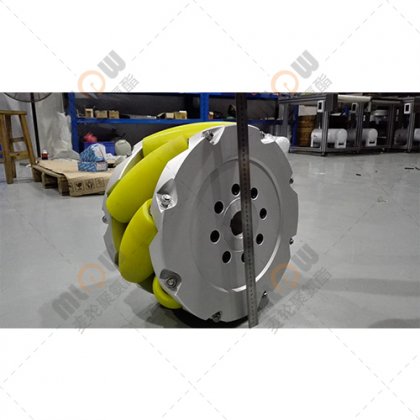 麦克纳姆轮在料框抓取机器人AGV中的应用