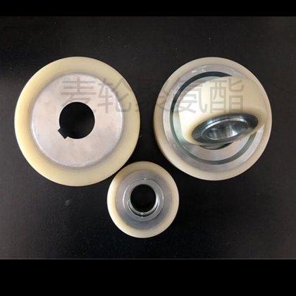 上海浇注型聚氨酯弹性体包胶的特性