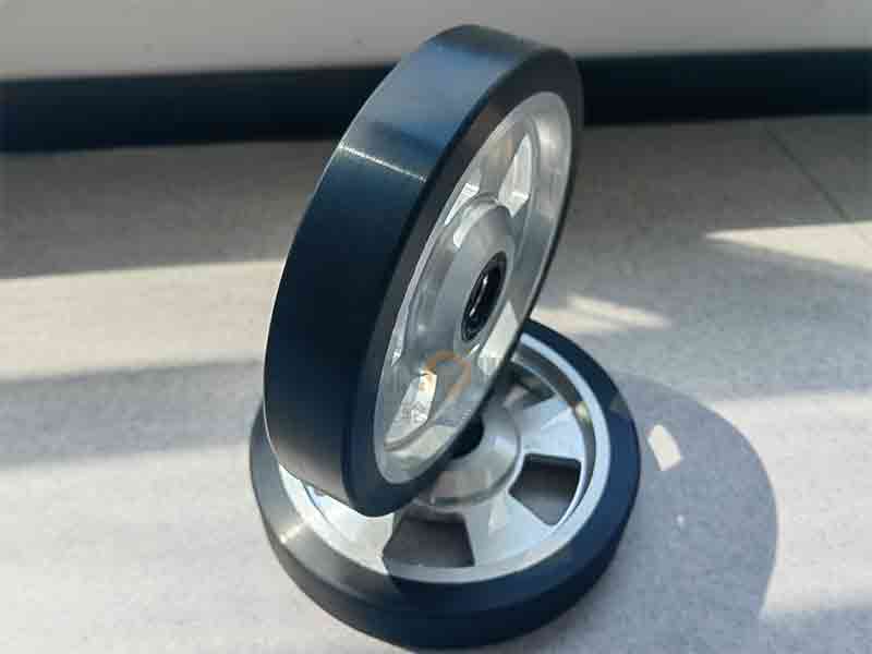 军工级AGV铝芯聚氨酯包胶轮 - 高承载防静电定制方案